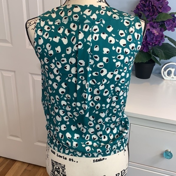 DVF New Issie Two Silk Sleeveless Top NWT - Picture 6 of 11